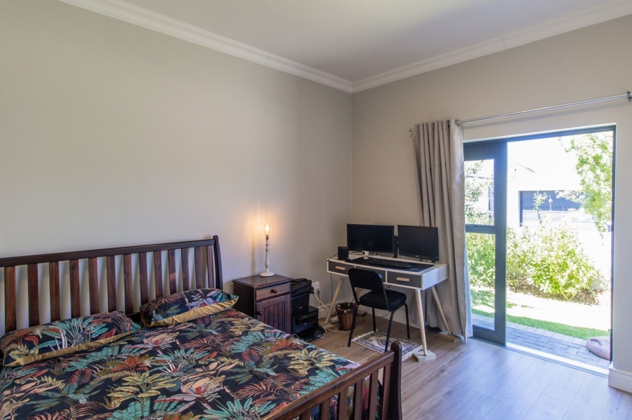 3 Bedroom Property for Sale in Aan de Wijnlanden Western Cape